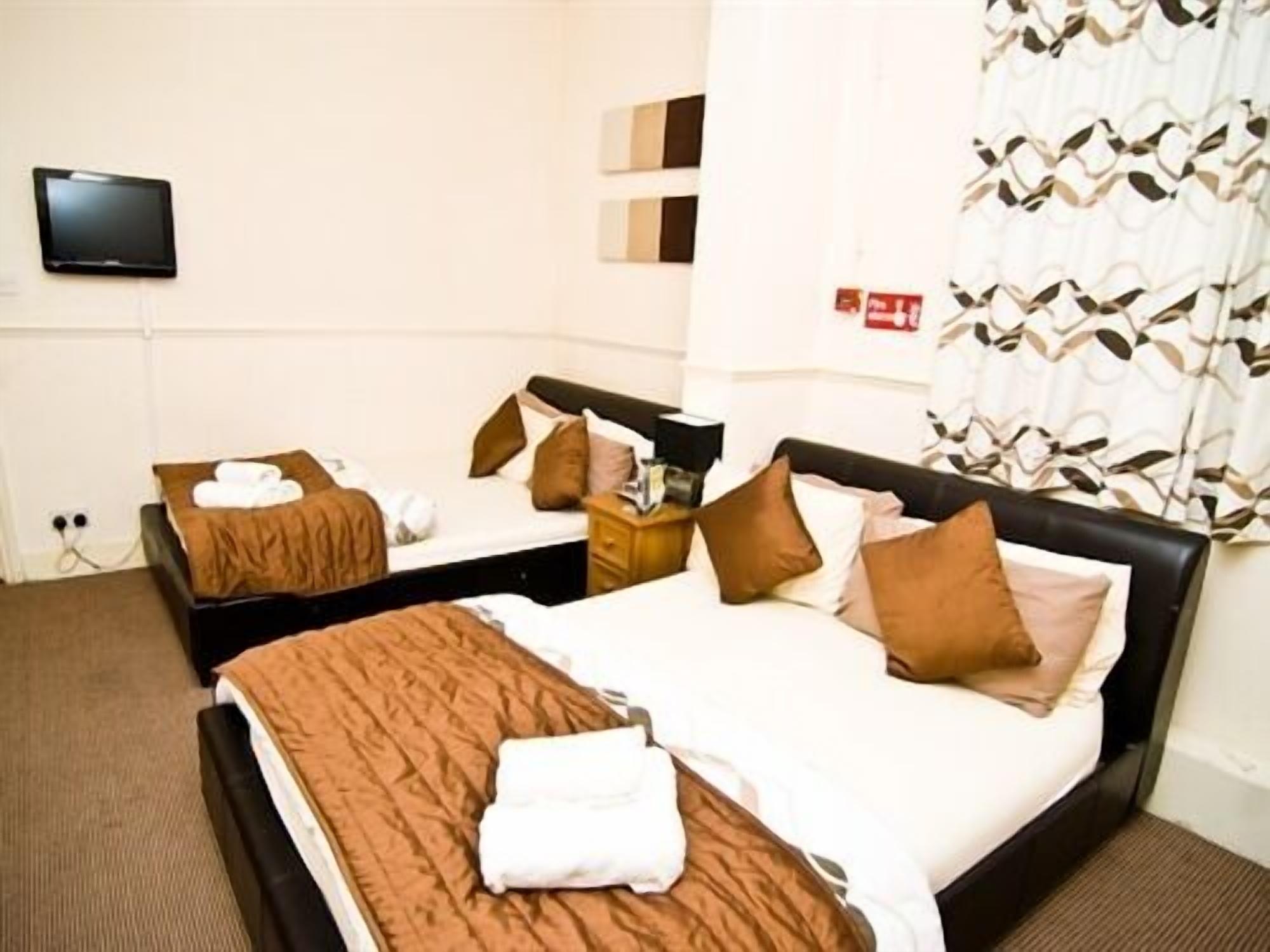 Skylark Guest House Hounslow Eksteriør bilde