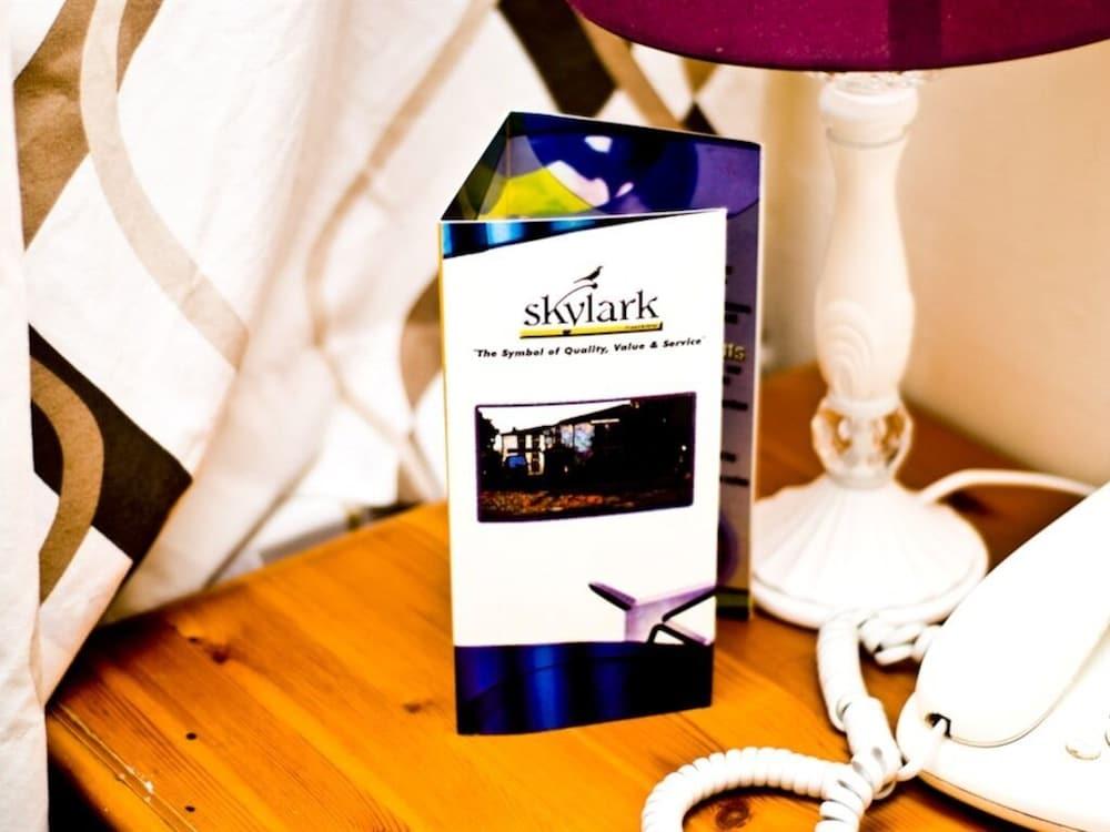Skylark Guest House Hounslow Eksteriør bilde